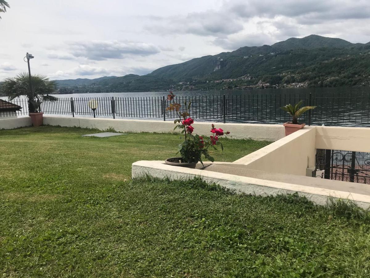 La Playa Cottage Con Spiaggia Privata Pettenasco Buitenkant foto